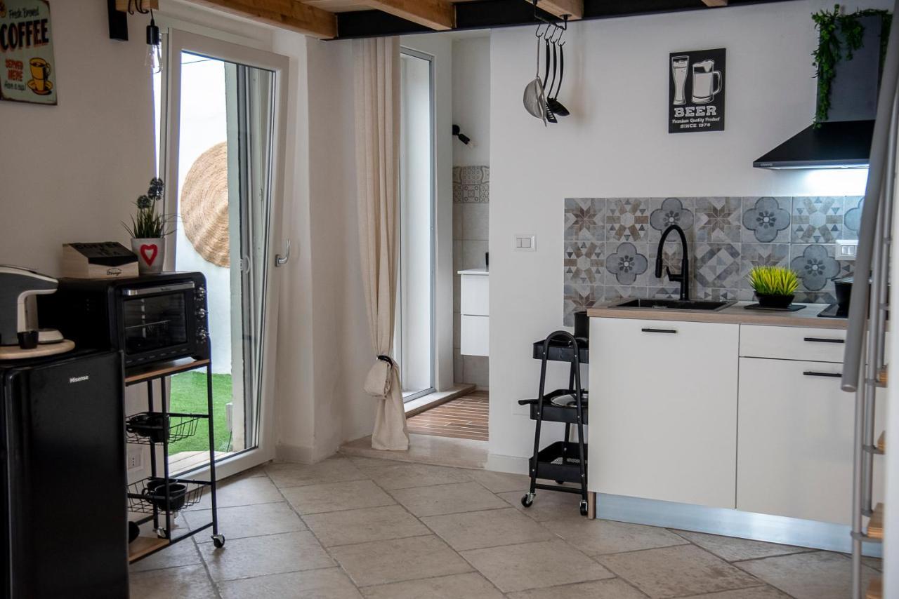 Ferienwohnung Asmara Exclusive "Loft Industrial" Brindisi Exterior foto